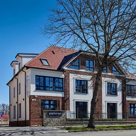 Gasthuis Penzion Skalica 4*